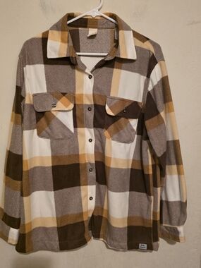Better Unsaid Plaid Button-Down Shirt / Shacket in Brown and Cream Size Medium